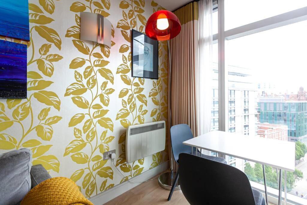 Iconic Luxury Manchester Apartment Eksteriør billede